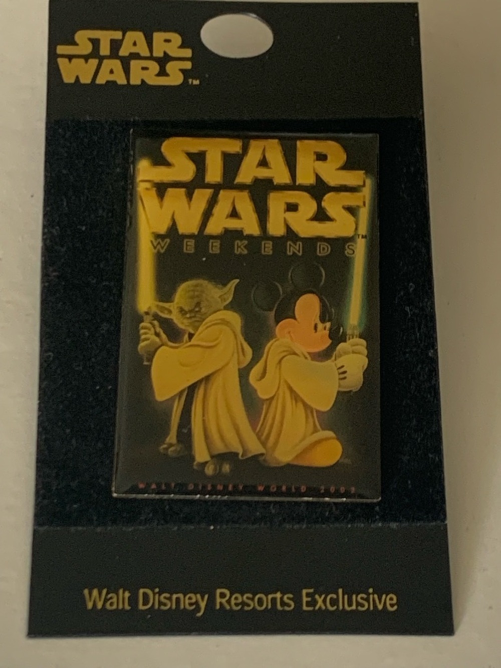 Disney LE Star Wars Weekends Yoda & Mickey Pin